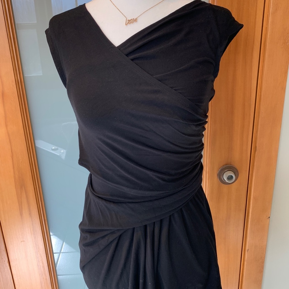 Donna Karen Collection twist top